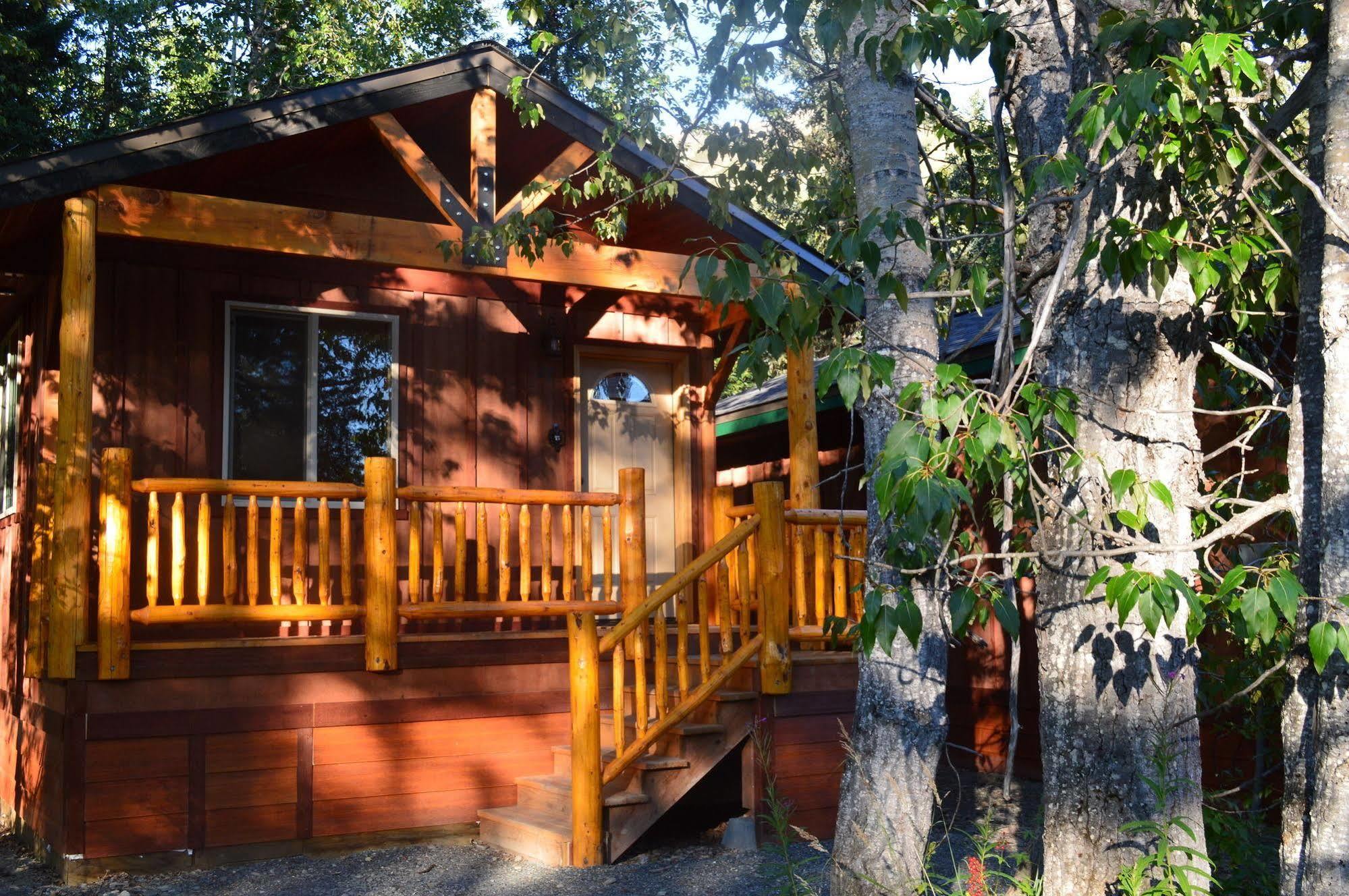 Summit Lake Lodge Экстерьер фото