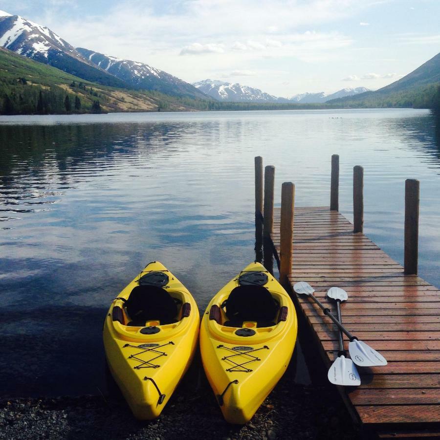Summit Lake Lodge Экстерьер фото