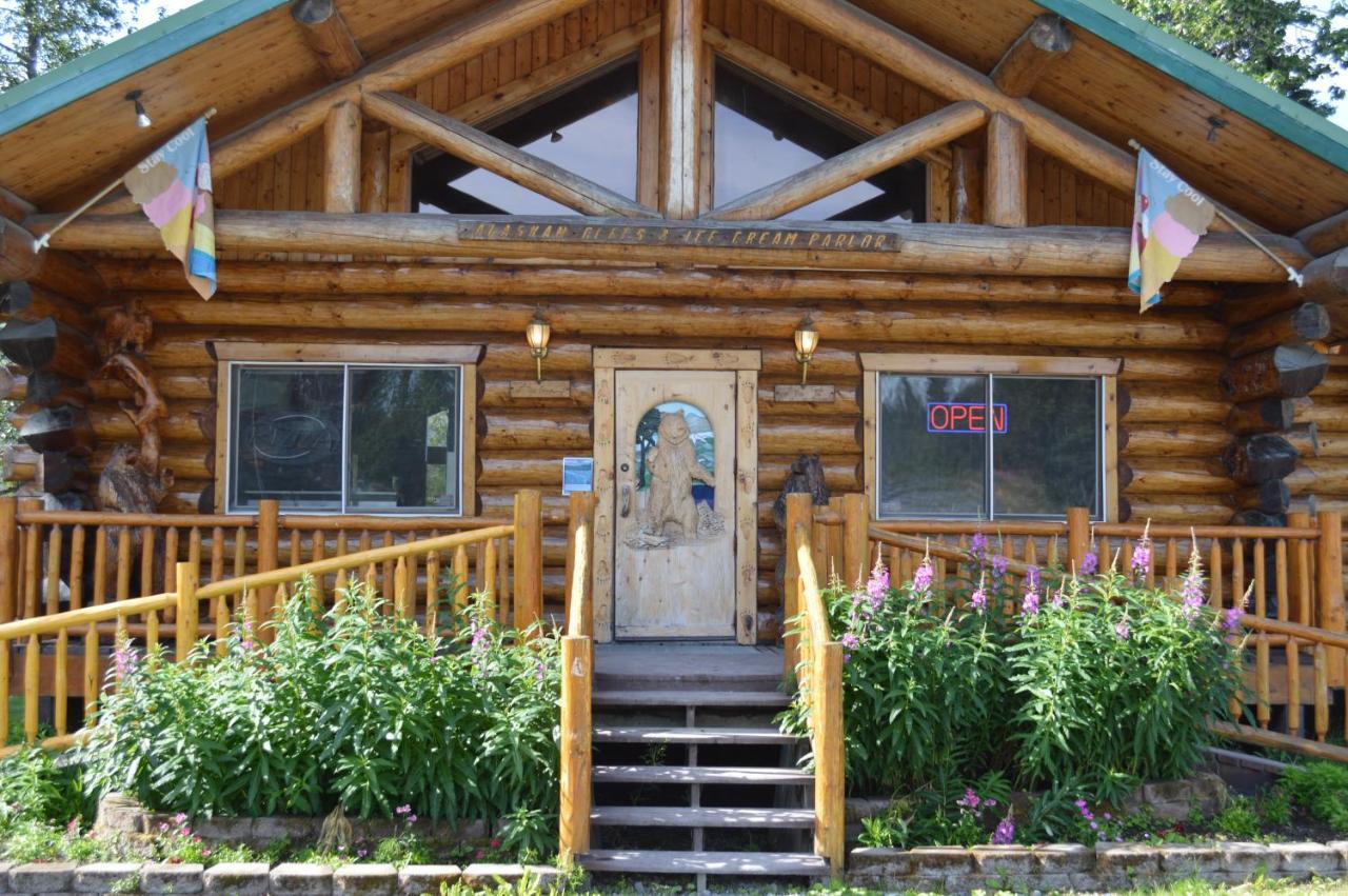 Summit Lake Lodge Экстерьер фото