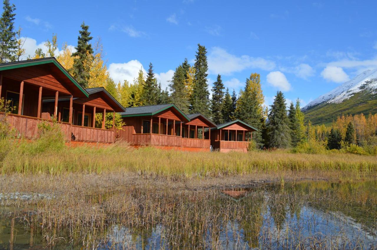 Summit Lake Lodge Экстерьер фото